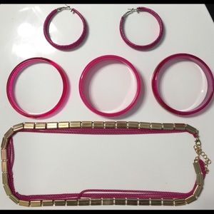 Earring Bracelet and Neckless Combo